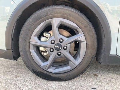 2025 Kia K4 LXS FWD