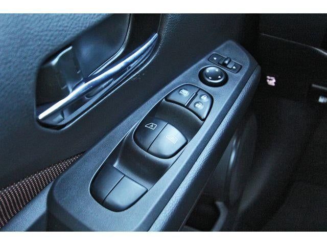 2024 Nissan Kicks SR FWD