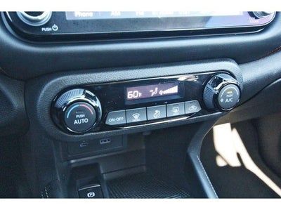 2024 Nissan Kicks SR FWD