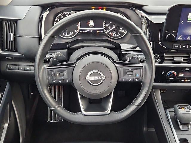 2023 Nissan Pathfinder SL 4WD