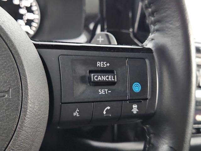 2023 Nissan Pathfinder SL 4WD